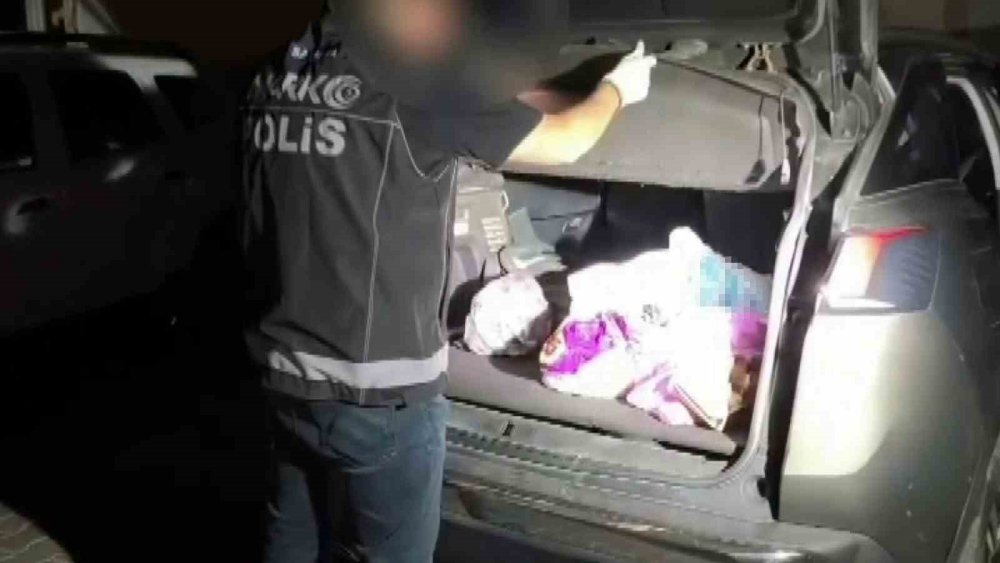 Uyuşturucu Ve Silah Operasyonu: 6 Gözaltı