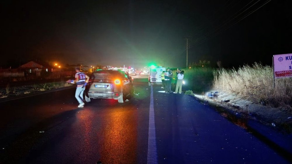 Yolun Karşısına Geçerken Canından Oldu