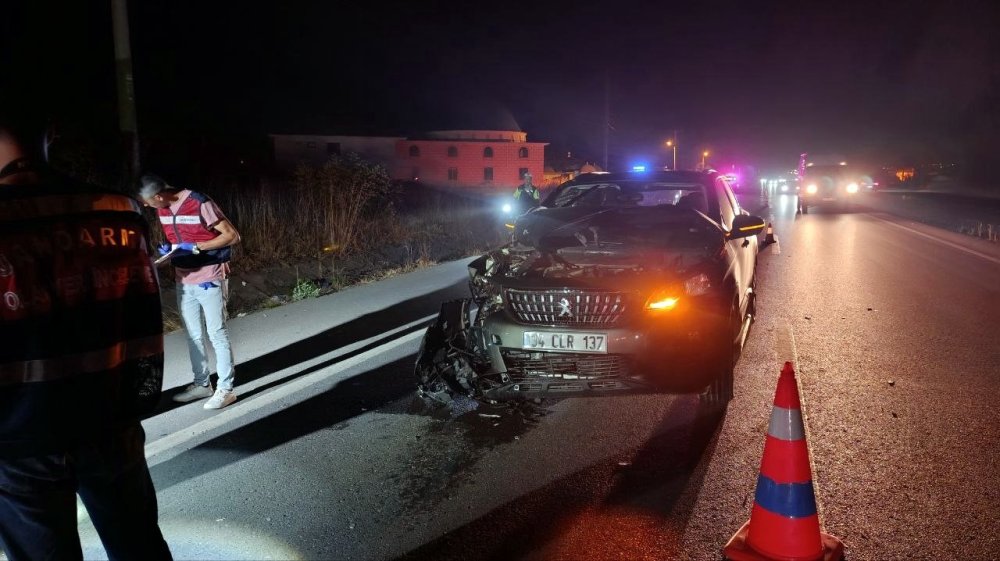 Yolun Karşısına Geçerken Canından Oldu