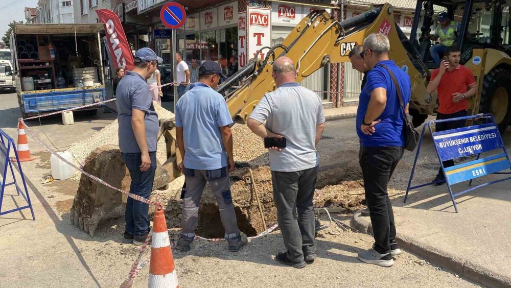 Altyapı Çalışmasında Göçük: 2 Yaralı