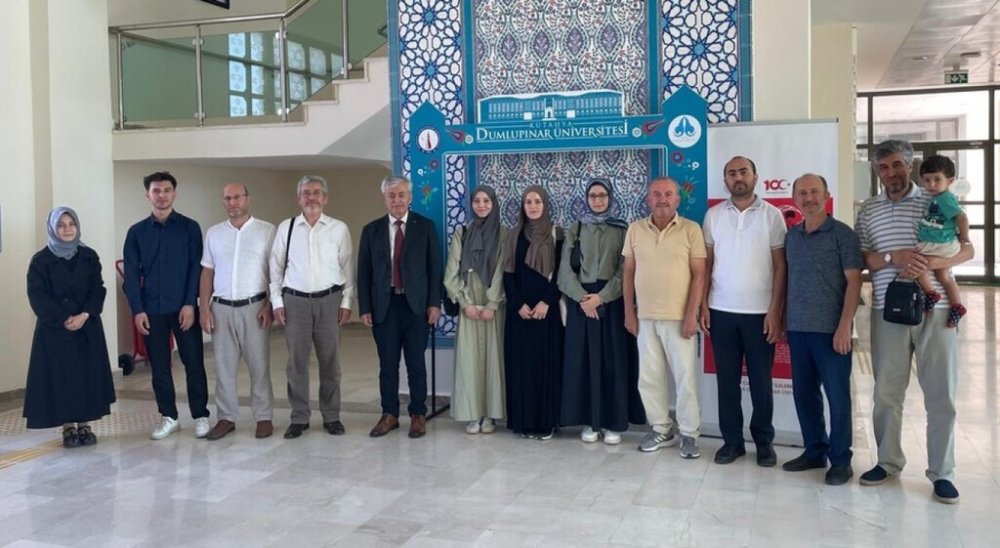 İlahiyat Fakültesi’nin Başarılı Öğrencileri Dil Eğitimi İçin Ürdün’e Uğurladı