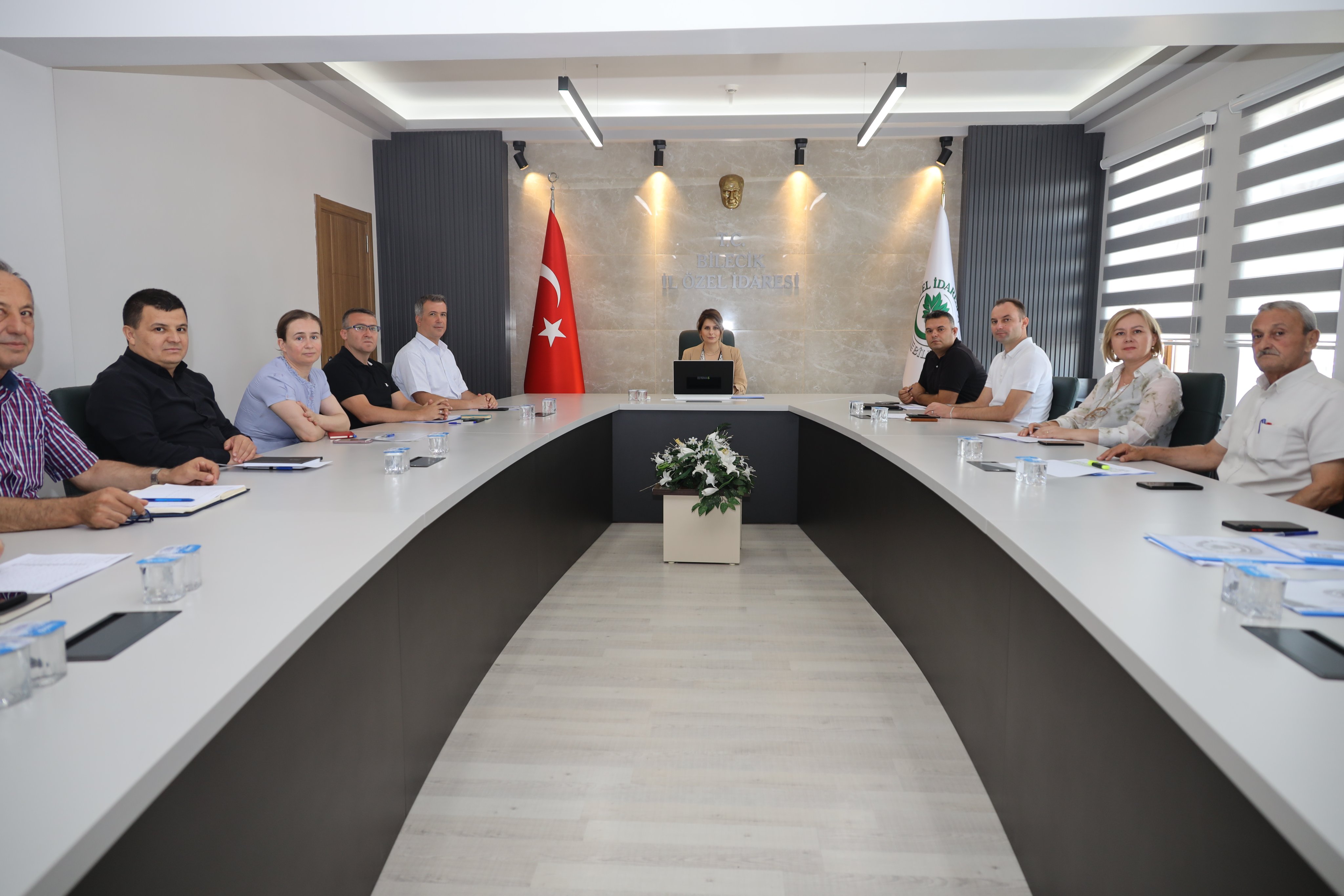 ilk-6-aylik-yatirimlar-degerlendirildi.jpg