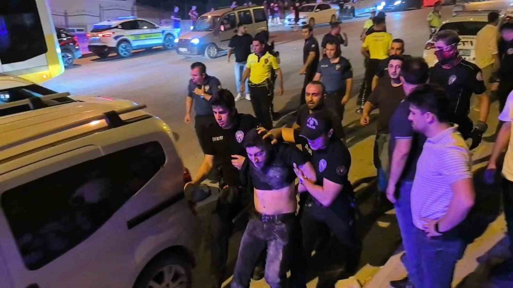 Gençler Arasındaki Kavga Biber Gazıyla Sonlandı