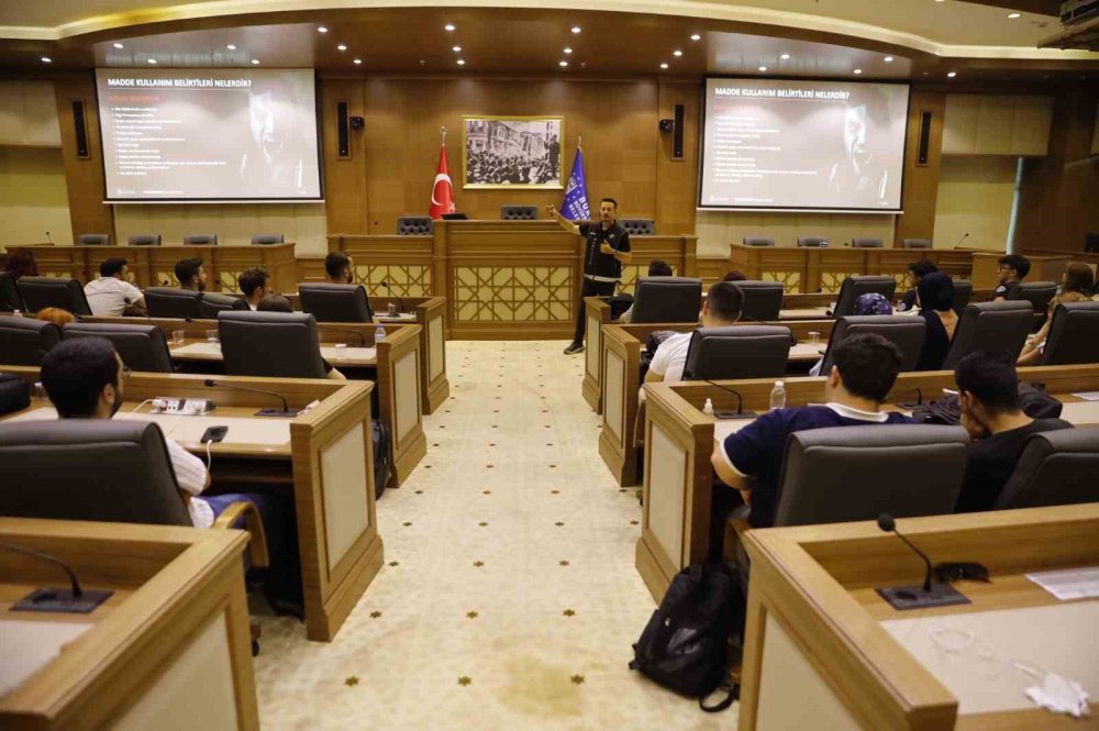 Stajyerler Oryantasyon Eğitiminde