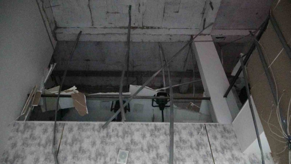 Hanımlar Lokali’nde Tavan Çöktü: 1 Yaralı