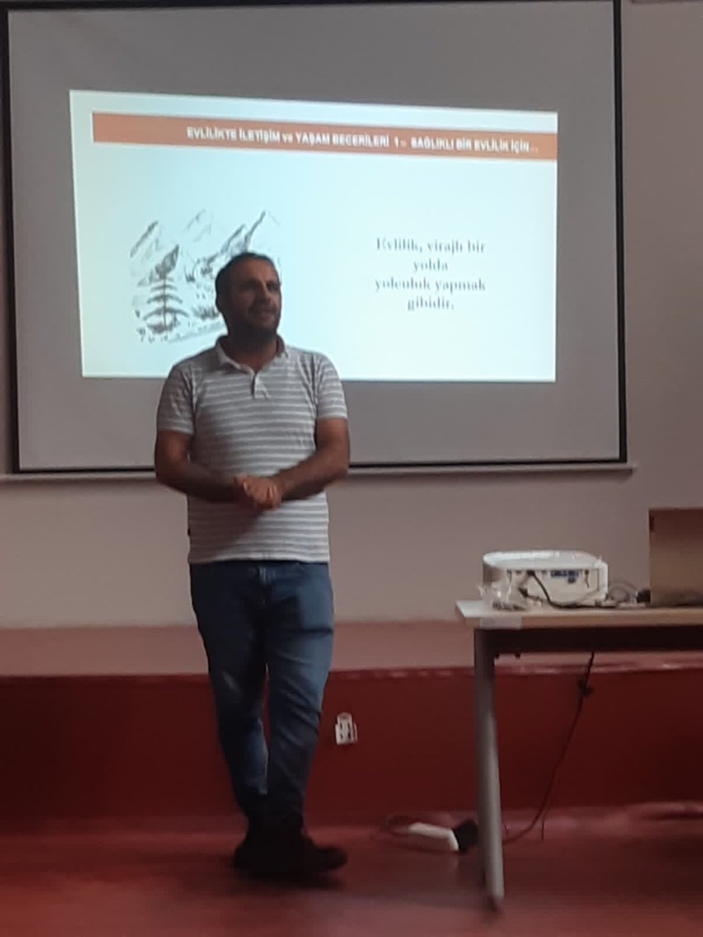 Evlenecek Gençlere Evlilik Öncesi Eğitim Desteği