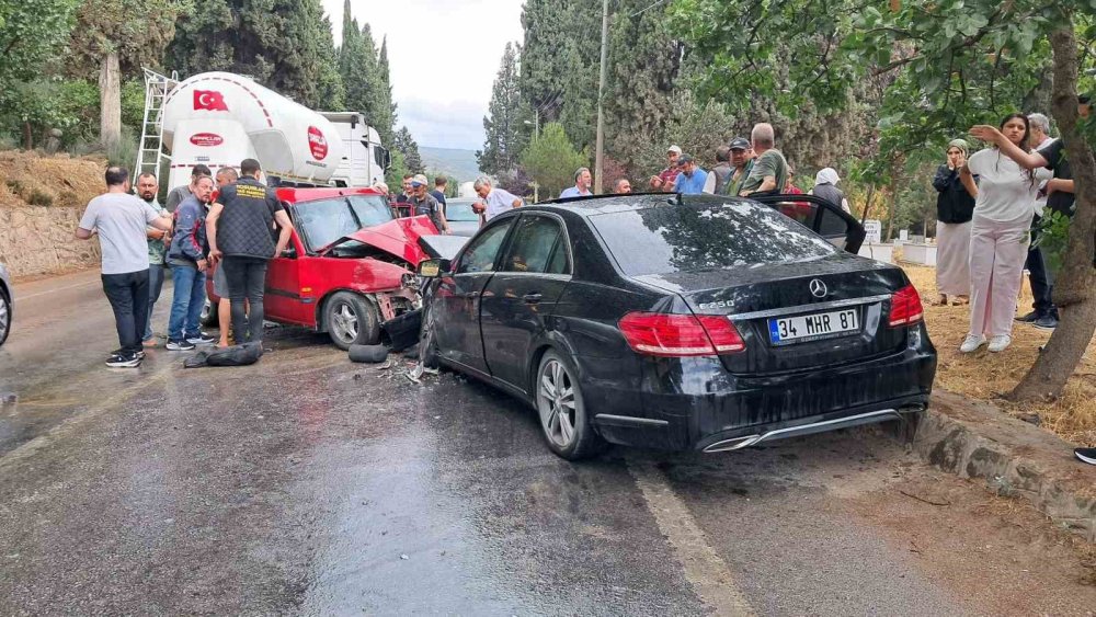 Kazada Hayatını Kaybeden İlahiyat Fakültesi Öğrencisi Son Yolculuğuna Uğurlandı