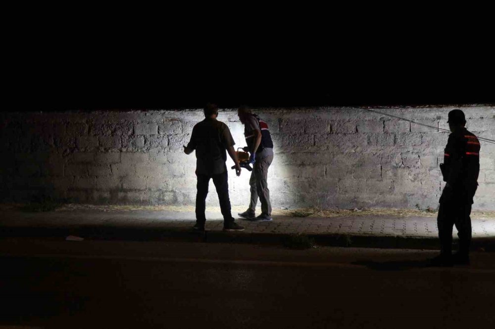 Kanlı Geceden Detaylar: "Kız Yeğene Laf Atma" İddiası, Silahlı Kavgaya Dönüştü