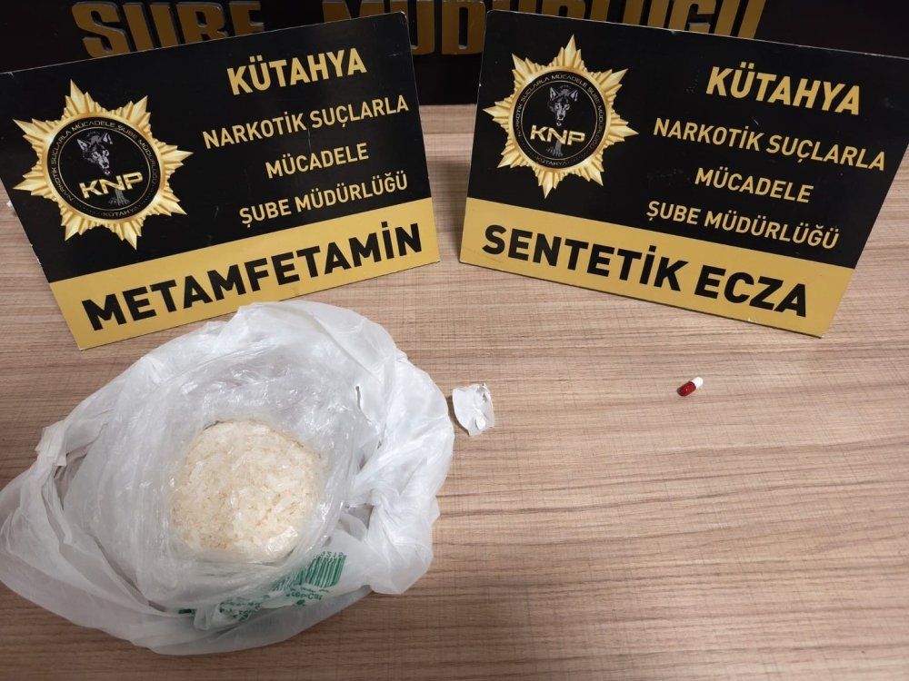 Uyuşturucu Operasyonuda 2 Kişi Tutuklandı