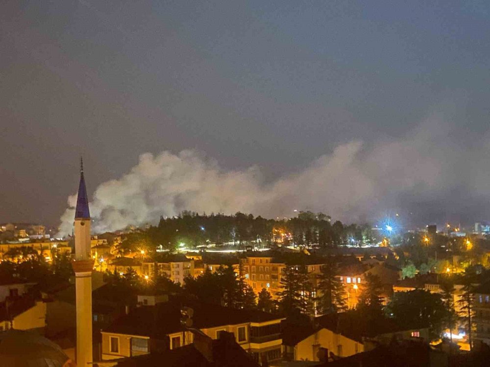 Kuaför Dükkanında Yangın