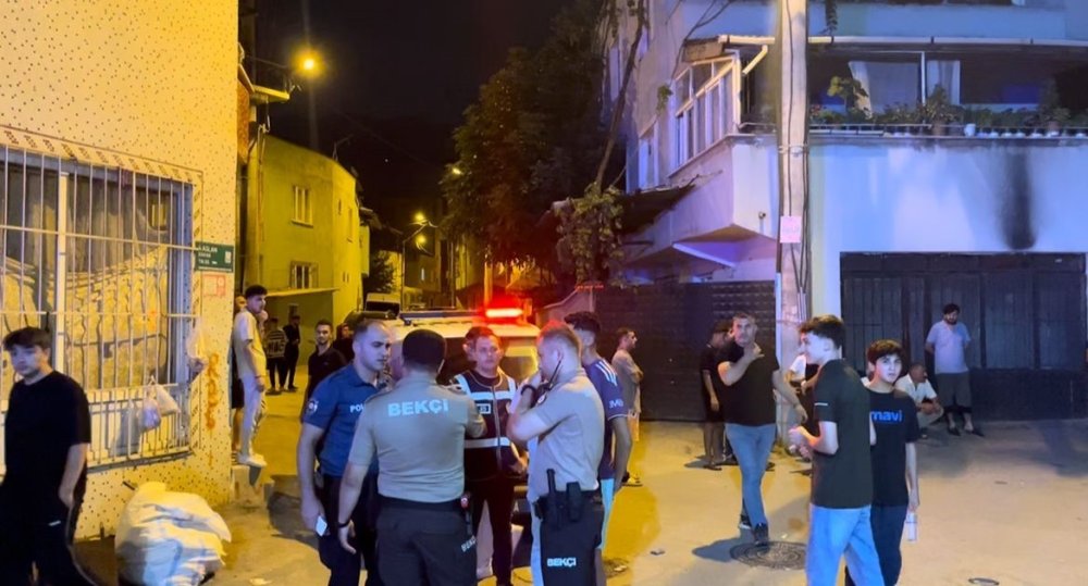 ’Park’ Kavgası Sokağa Taştı 3 Kişi Yaralandı