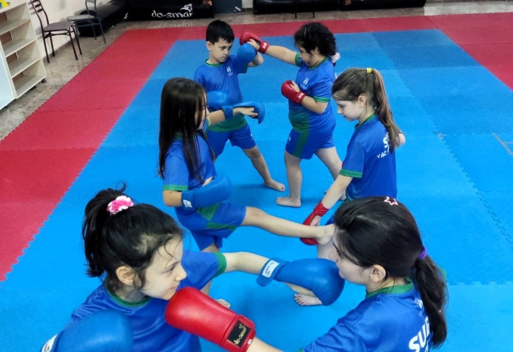 Yaz Spor Okulları Devam Ediyor