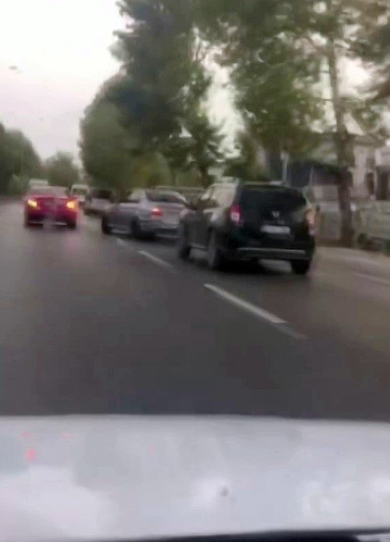 Düğün Konvoyunda Makas Atan Sürücüye Ceza