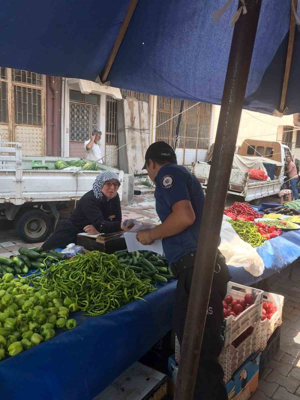 Polis Dolandırıcılığa Karşı Broşür Dağıttı