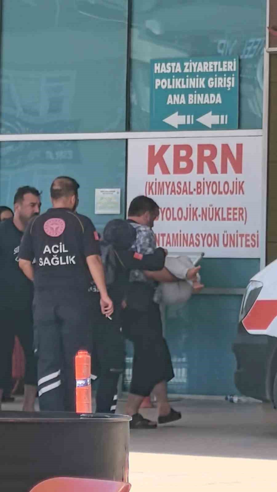 İkinci Kattaki Balkondan Düşen Çocuk Ağır Yaralandı