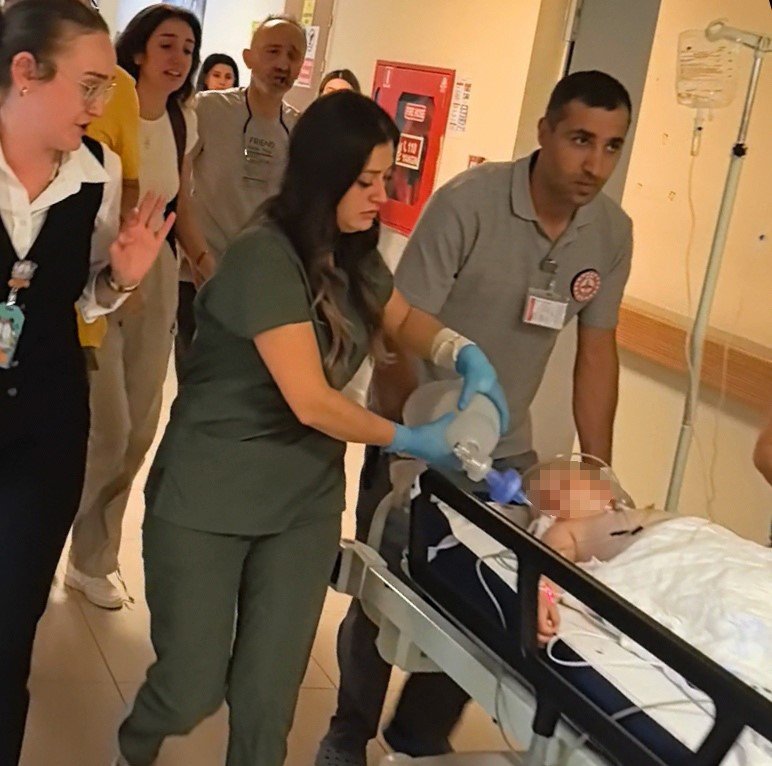 Sara Nöbeti Geçiren 4 Yaşındaki Çocuk Havuza Düştü