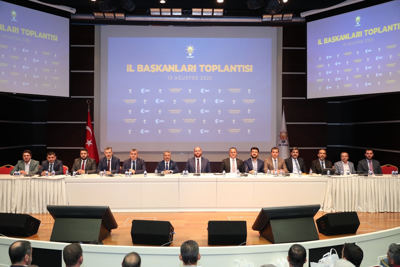 akp2.jpg