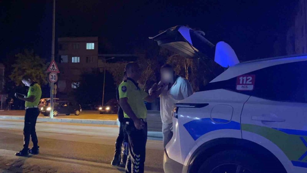 "Dur" İhtarına Uymayan Halk Otobüsü Şoförü Alkollü Çıktı