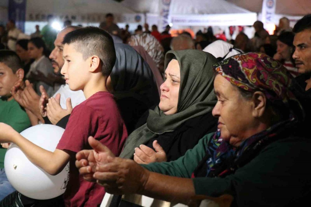 Depremde Hayatını Kaybedenler Sakarya’da Anıldı
