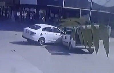 Kaza Anı Kamerada: 1 Yaralı