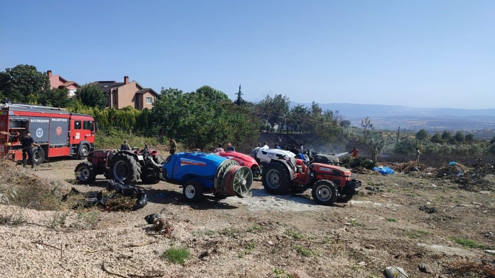 Çöplük Yangını Büyümeden Söndürüldü