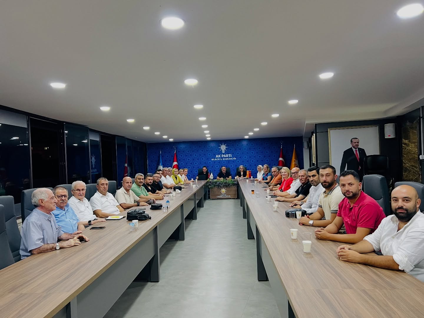 akp2.jpg