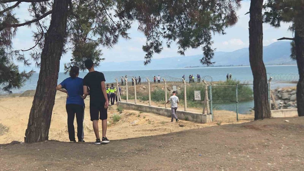 6 Yaşındaki Çocuk İznik Gölü’nde Kayboldu