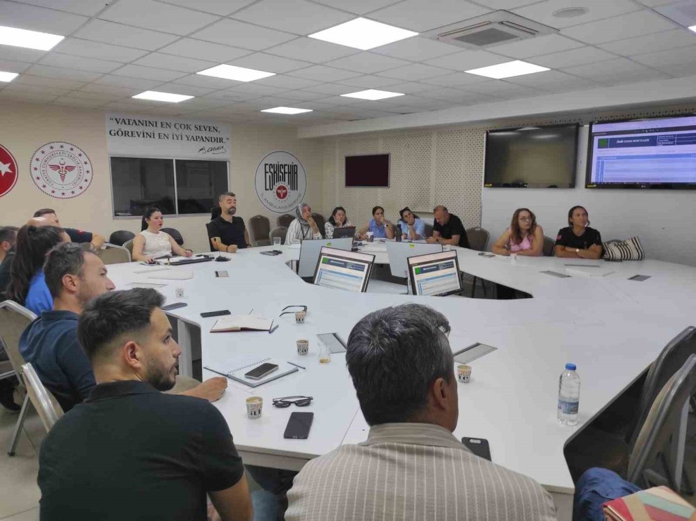 Hasta Ve Sağlık Çalışanının Güvenliği İçin Değerlendirme Toplantısı Yapıldı