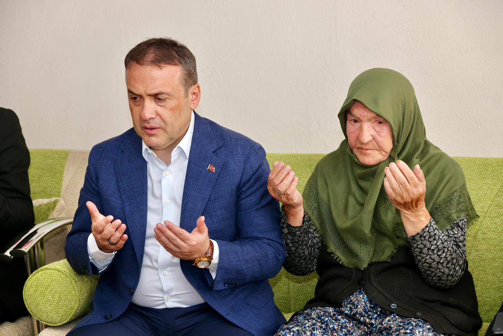 vali-sozerden-golpazari-temaslari-5.jpeg