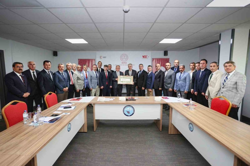657 Bin Öğrenci Ve 41 Bin Öğretmen Ders Başı Yapacak