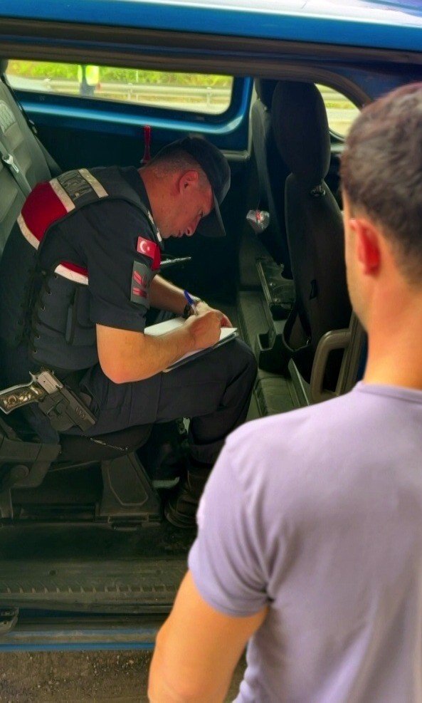 Jandarma Suça Geçit Vermiyor: 1 Ayda 206 Şüpheli Tutuklandı