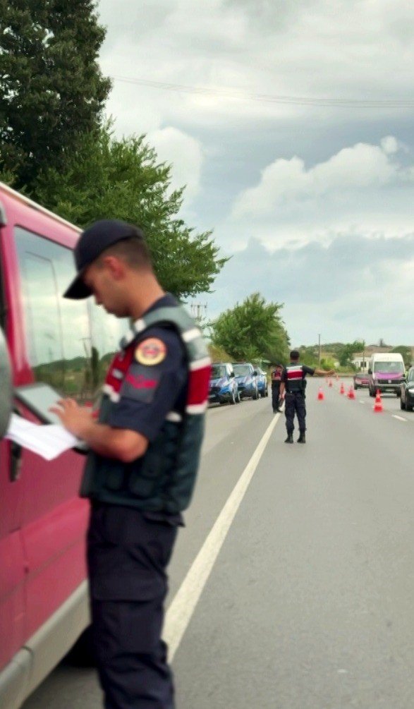 Jandarma Suça Geçit Vermiyor: 1 Ayda 206 Şüpheli Tutuklandı
