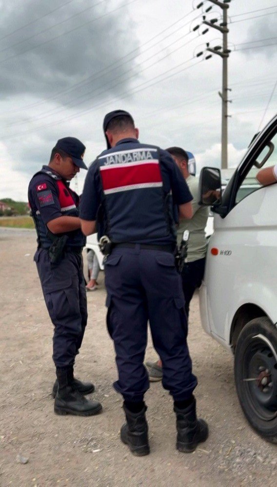 Jandarma Suça Geçit Vermiyor: 1 Ayda 206 Şüpheli Tutuklandı