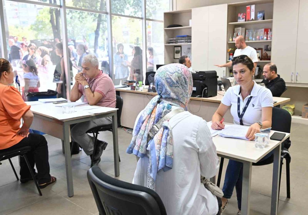 İş Arayanlar İle İşverenler Btso İstihdam Merkezi’nde Buluşuyor