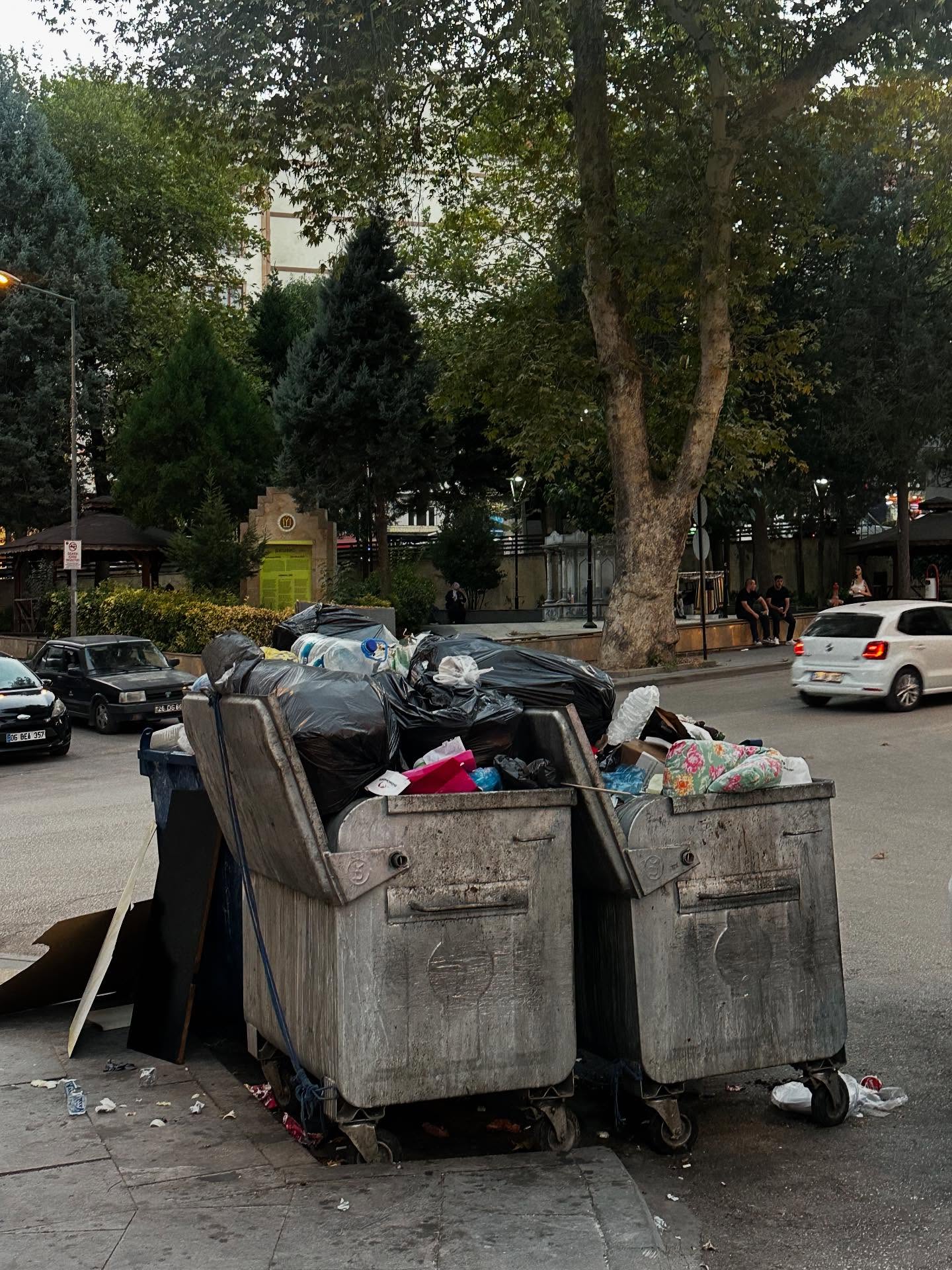 bilecikte-cop-daglari-2.jpg