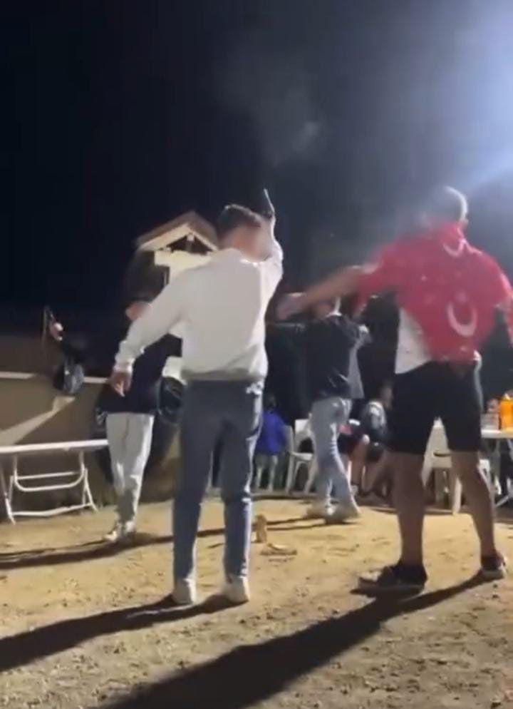 Asker Eğlencesinde Silahlar Ateşlendi
