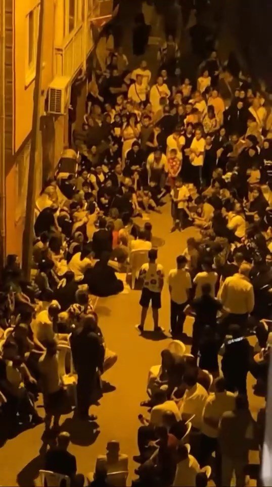 Bursa’da Kadın Cinayeti Mahalleyi Sokağa Döktü