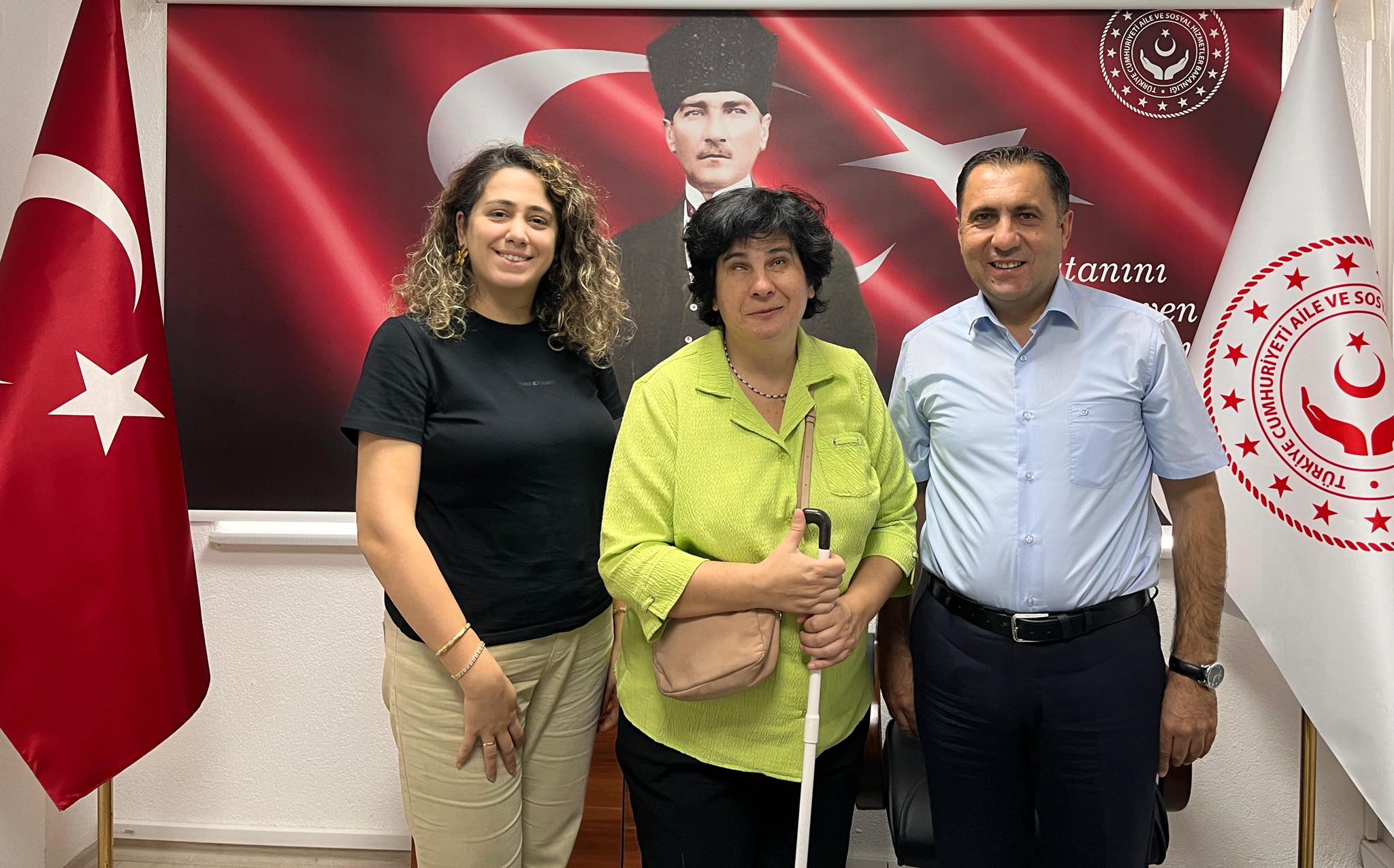 mudur-turkoglu-ziyaretleri-kabul-etti1.jpg