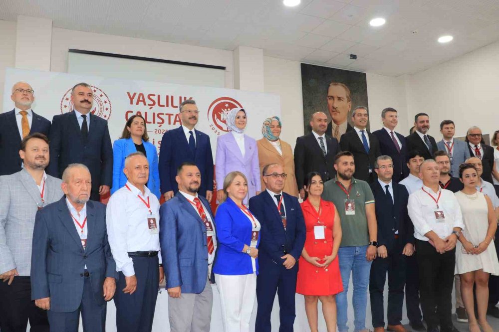 Türkiye’de Yaşlı Nüfus Oranı Yüzde 10,6 Seviyesine Ulaştı