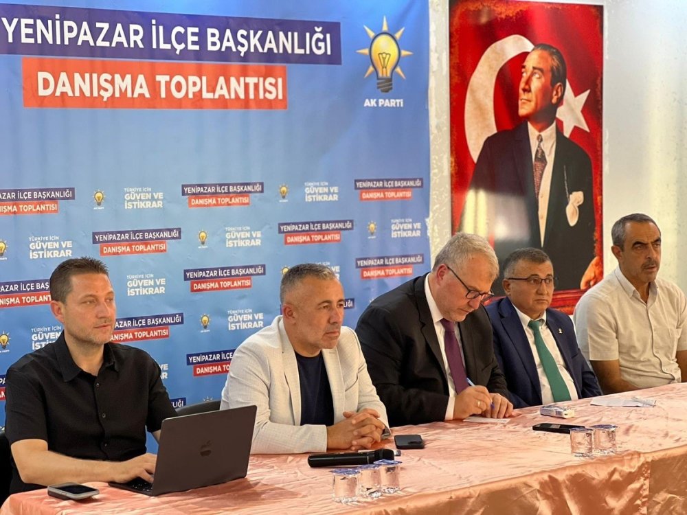 Yenipazar’da Ak Parti Danışma Toplantısı Gerçekleştirildi
