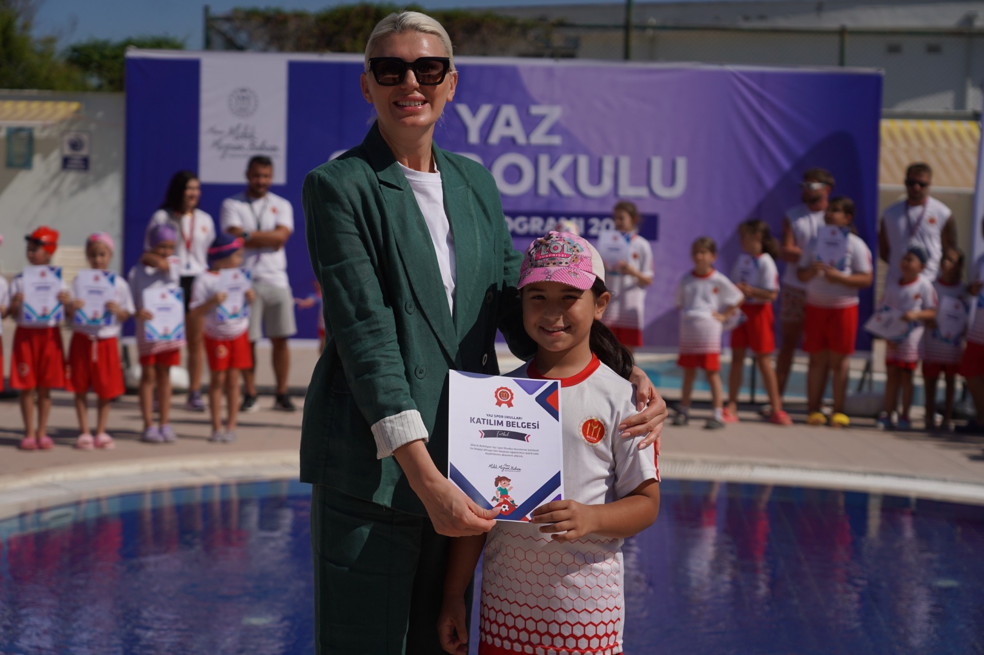 307-ogrenci-yaz-spor-okullarindan-mezun-oldu.jpg