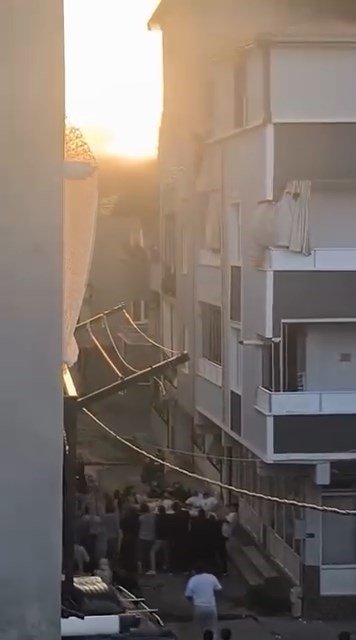 Bursa’daki Korku Dolu Anların Görüntüsü Ortaya Çıktı.. Hayata Böyle Tutundular
