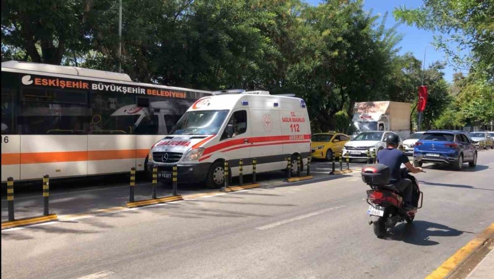 Duba Çalışması Ambulansların İşini Zorlaştırıyor