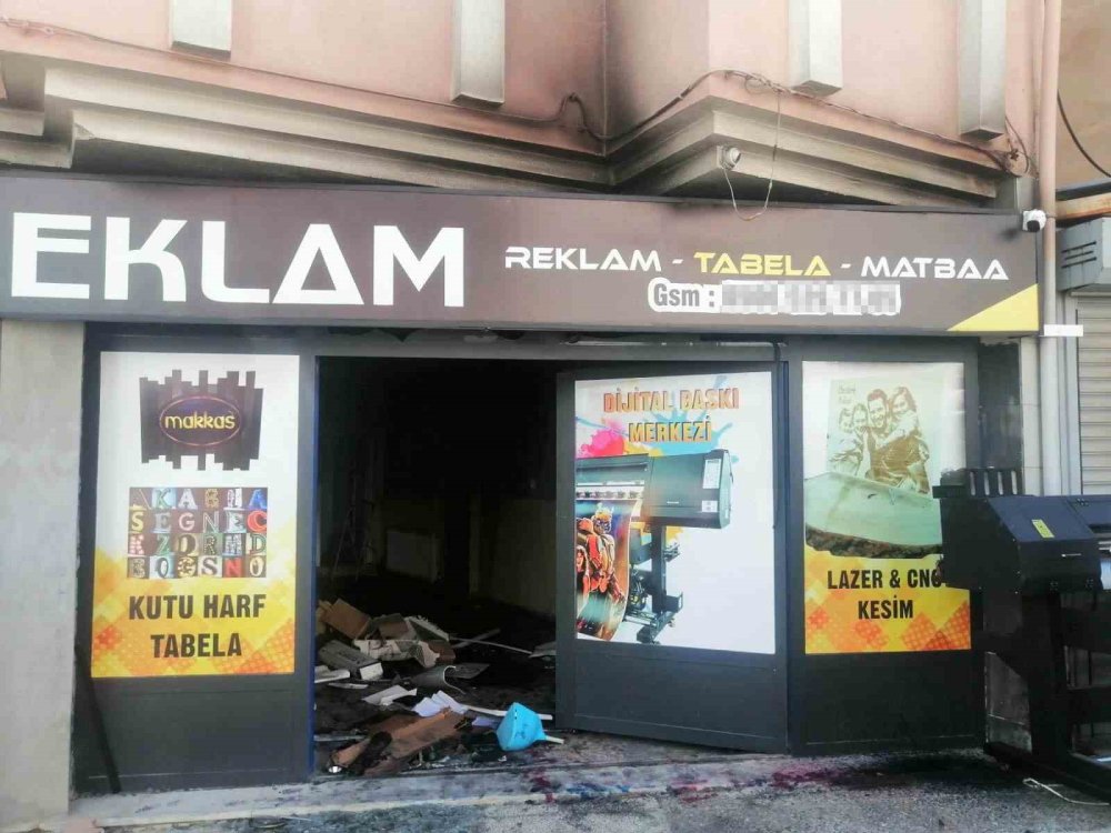 İş Yerinde Korkutan Yangın!