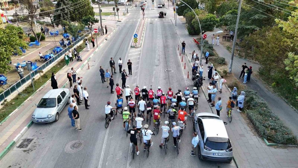 Biber Festivali'nde Bisiklet Yarışı