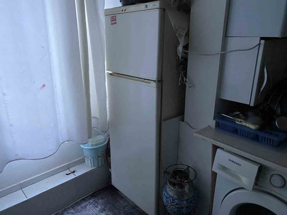 Daireden Yayılan Ağır Koku Üzerinde Ekipler Harekete Geçti