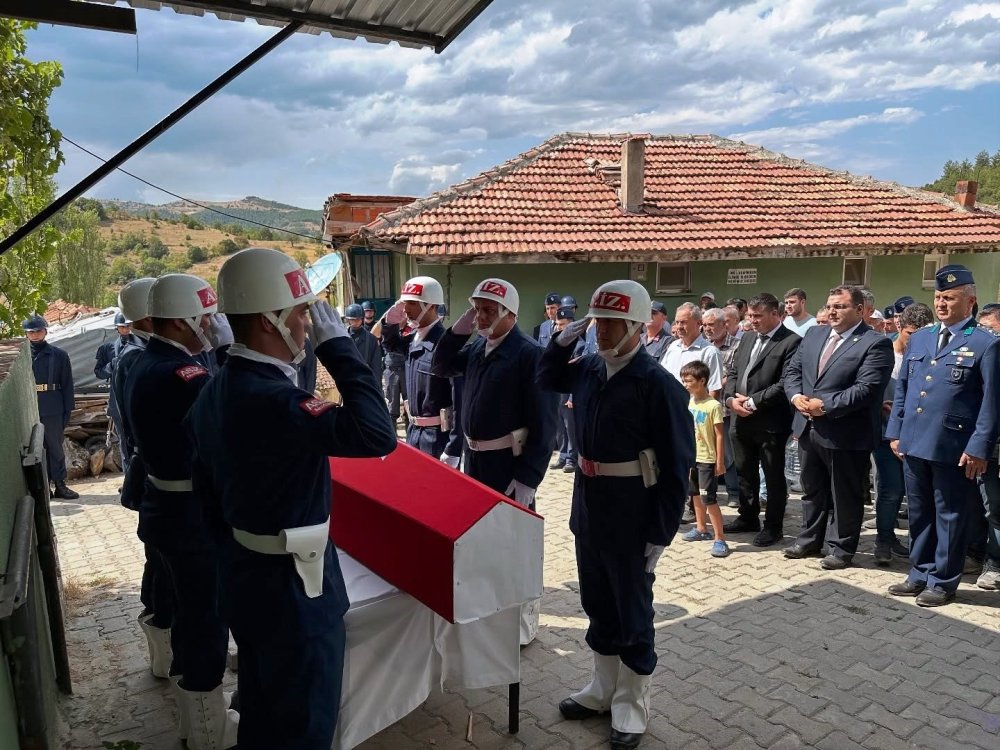 Kıbrıs Gazisi Ebediyete Uğurlandı
