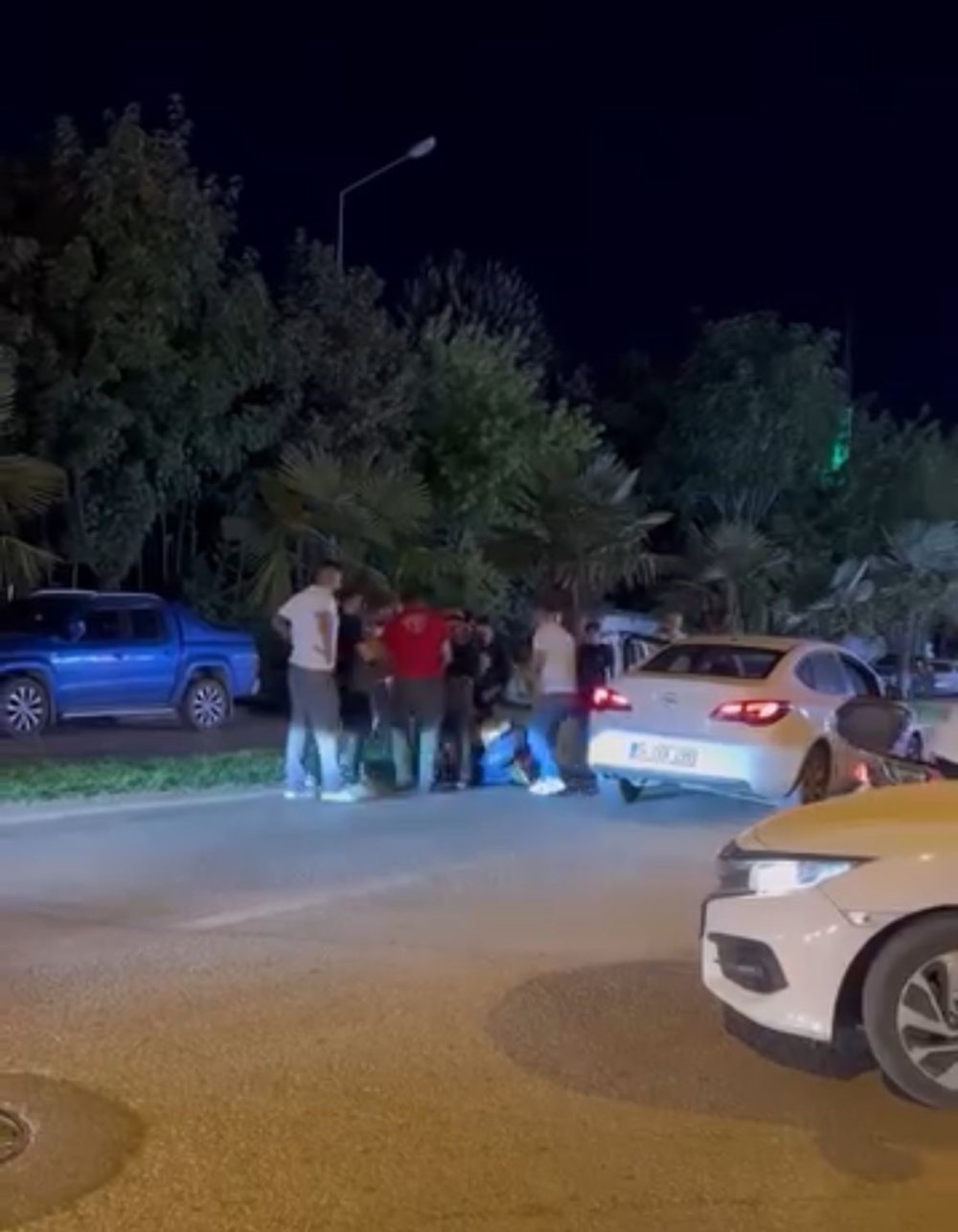 Yol Verme Tartışması Kavgaya Dönüştü
