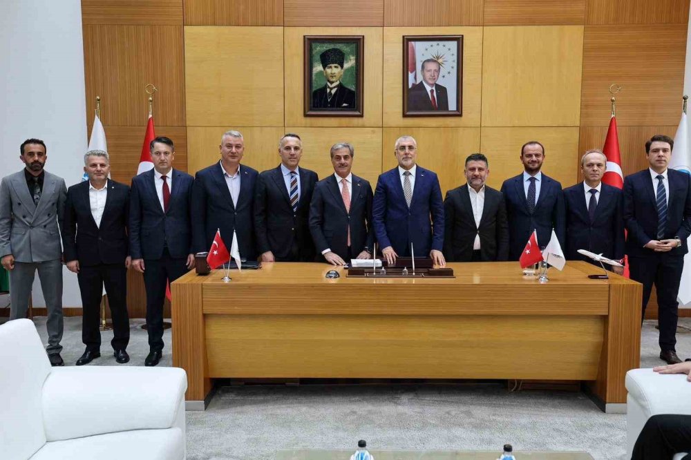 Bakan Işıkhan Sakarya’da