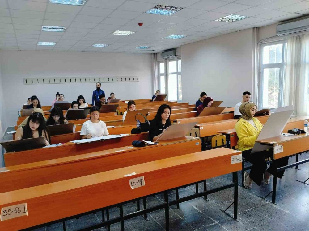 Güzel Sanatlar Fakültesi’nin Sınavları Tamamlandı